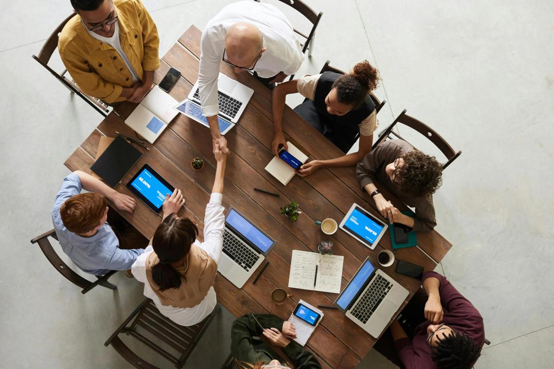 El Gobierno prepara un nuevo 'Kit del Emprendedor' para impulsar startups y pymes en España